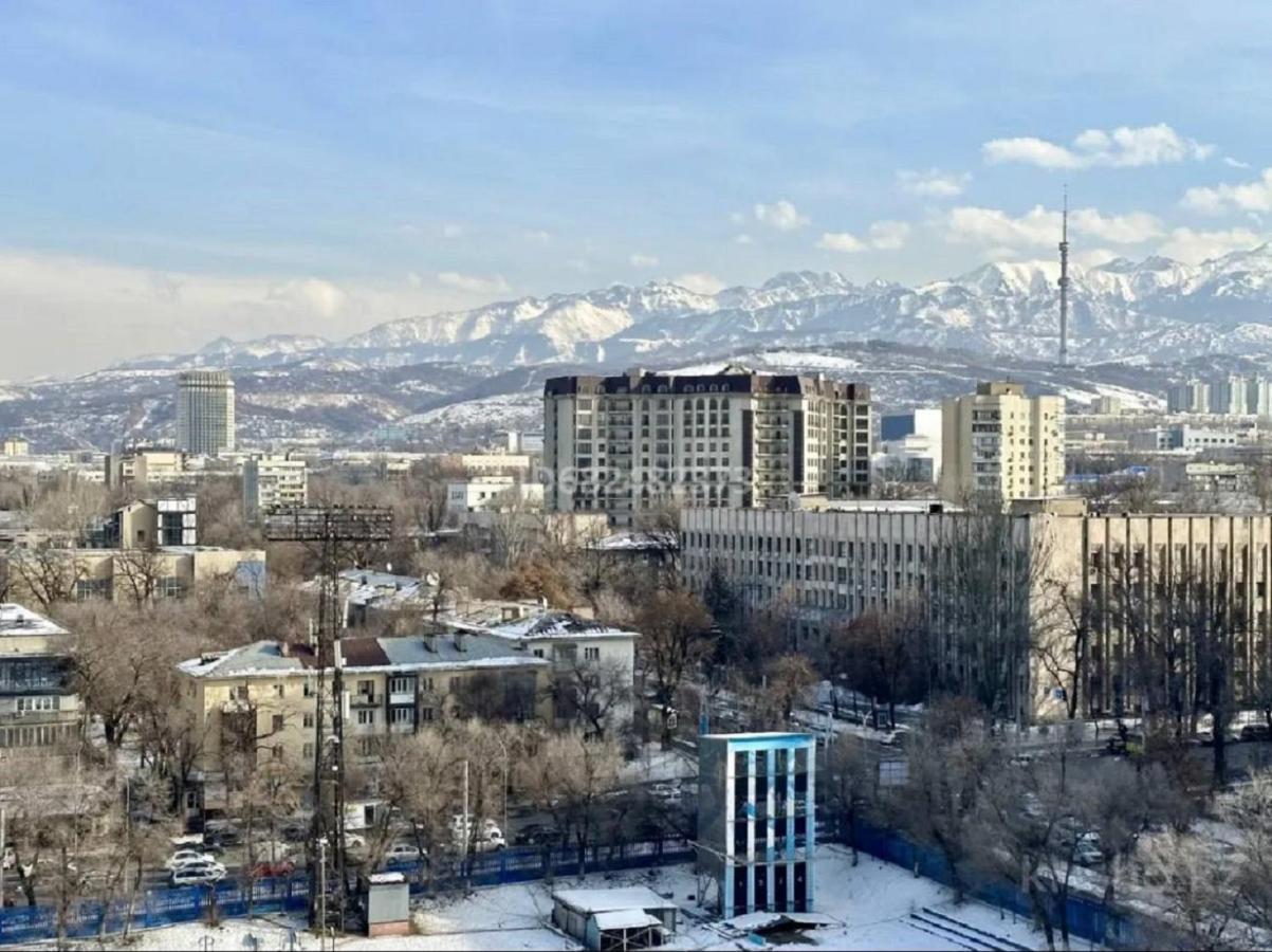 Студия Тайный Сад С Шикарным Видом На Горы Almaty Exterior foto